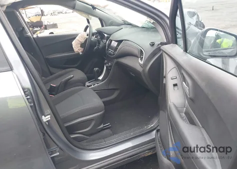 2020 Chevrolet Trax Fwd Ls z USA, uszkodzony, nr VIN 3GNCJKSB3LL278393